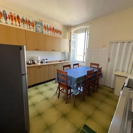 Vasto Panoramico 3 Min Mare * Camogli